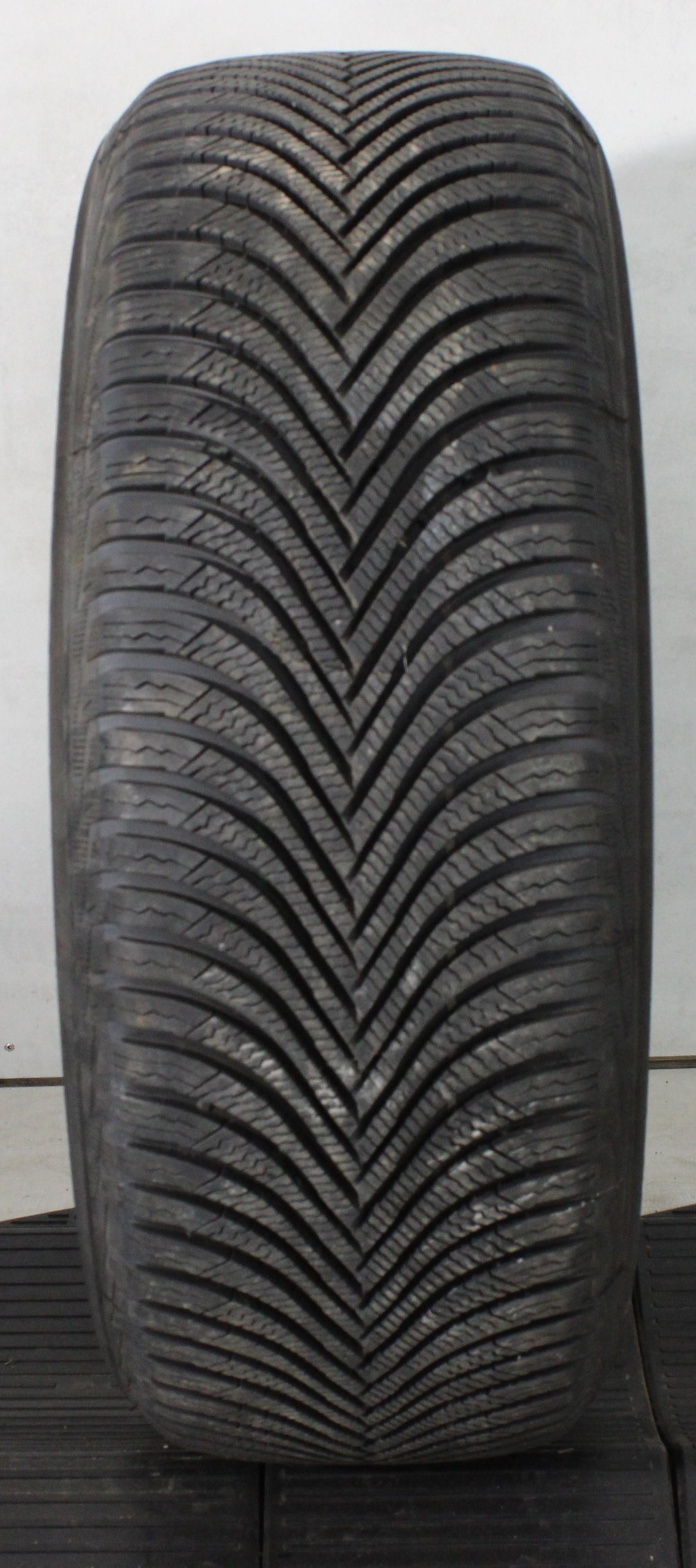 1 x 225/55R17 97H Winterreifen Michelin Alpin 5 AO 8mm 2018